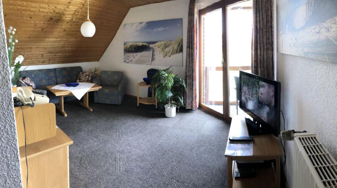 Haus Emken Apartment Neuharlingersiel Bagian luar foto